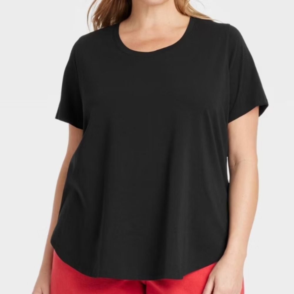 Ava & Viv Black Short Sleeve Tee